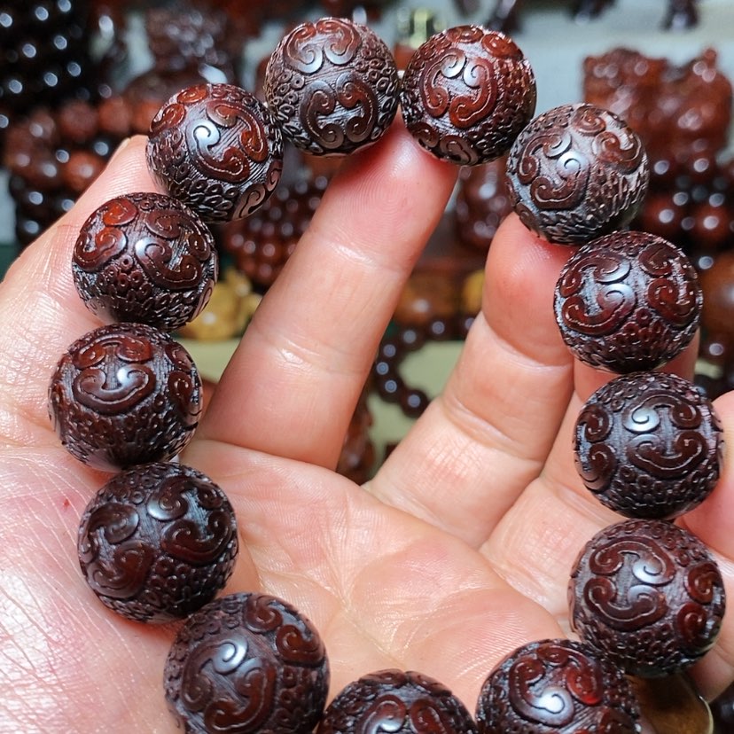 【闪购商品】檀香紫檀（小叶紫檀）