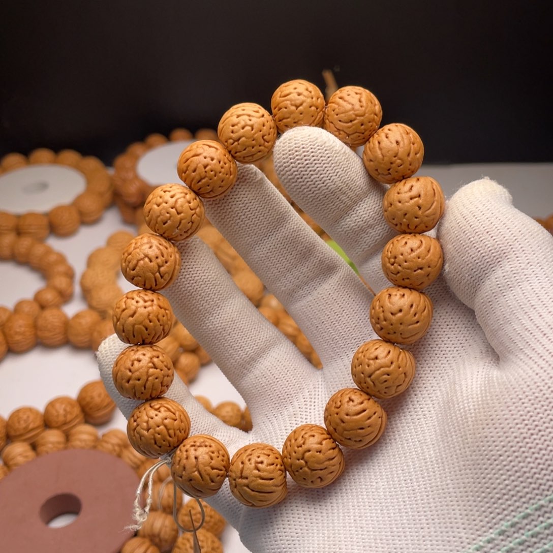 征***服桃核手串金丹桃核