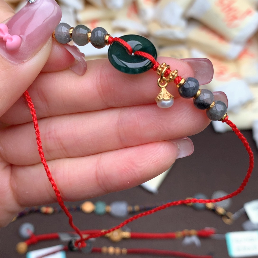 【闪购商品】翡翠手绳未镶嵌一