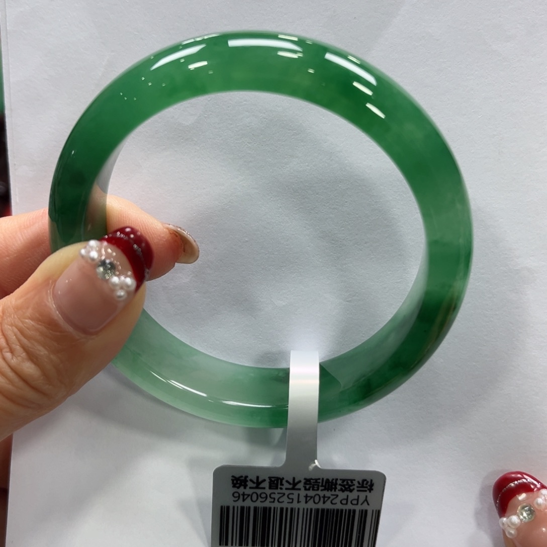 石英质玉手镯未镶嵌乔*壹➕小玥56