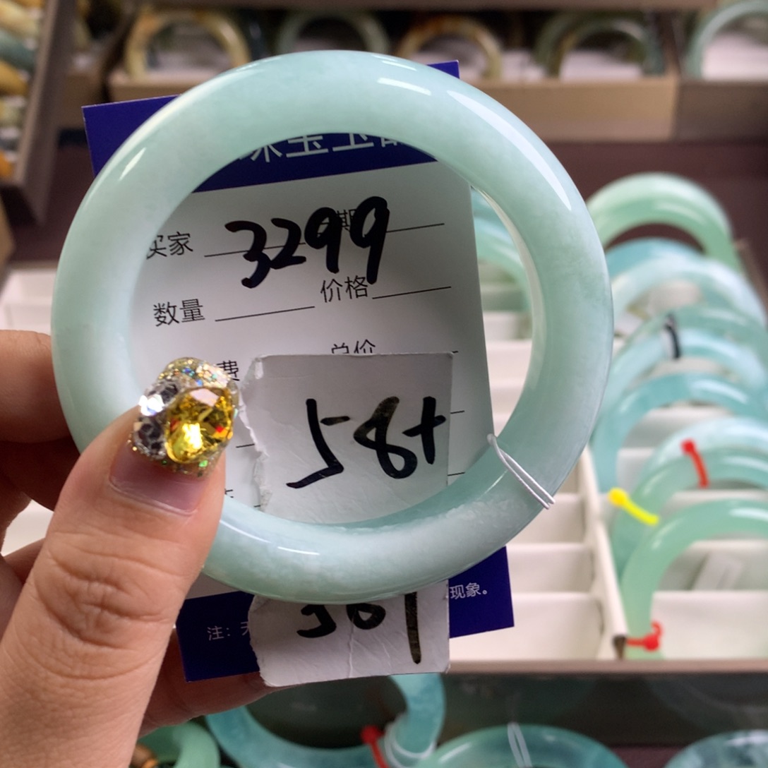 蛇纹石玉手镯未镶嵌3299