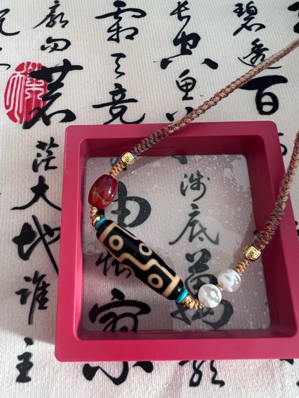 咖啡色九眼天珠藏式编绳锁骨链