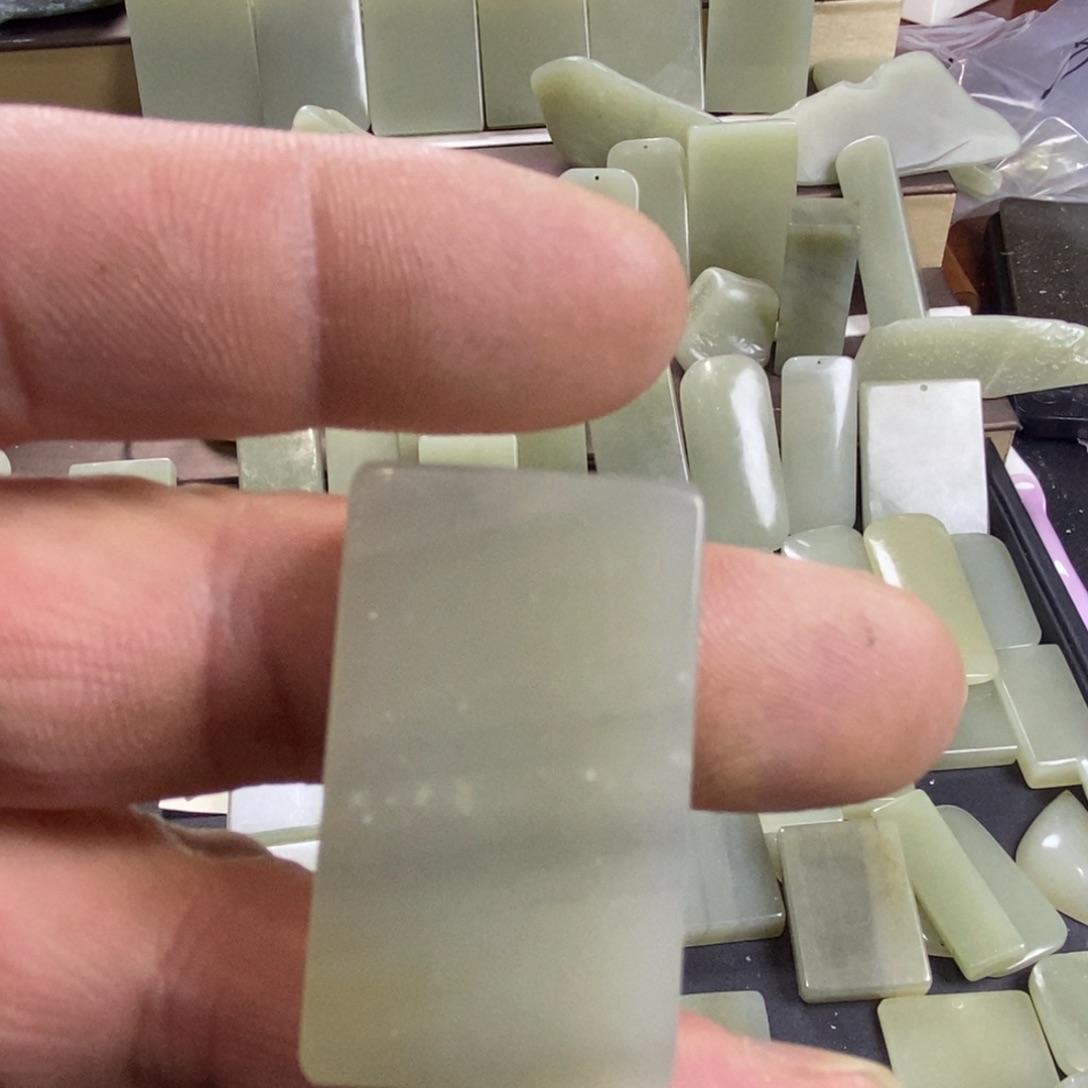 颈饰未镶嵌和田玉໑**09