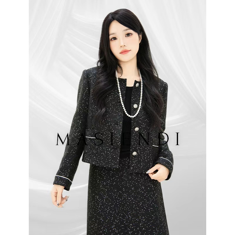 MASIENDI/玛丝恩迪秋季时尚亮片轻奢气质小香风外套上衣430502