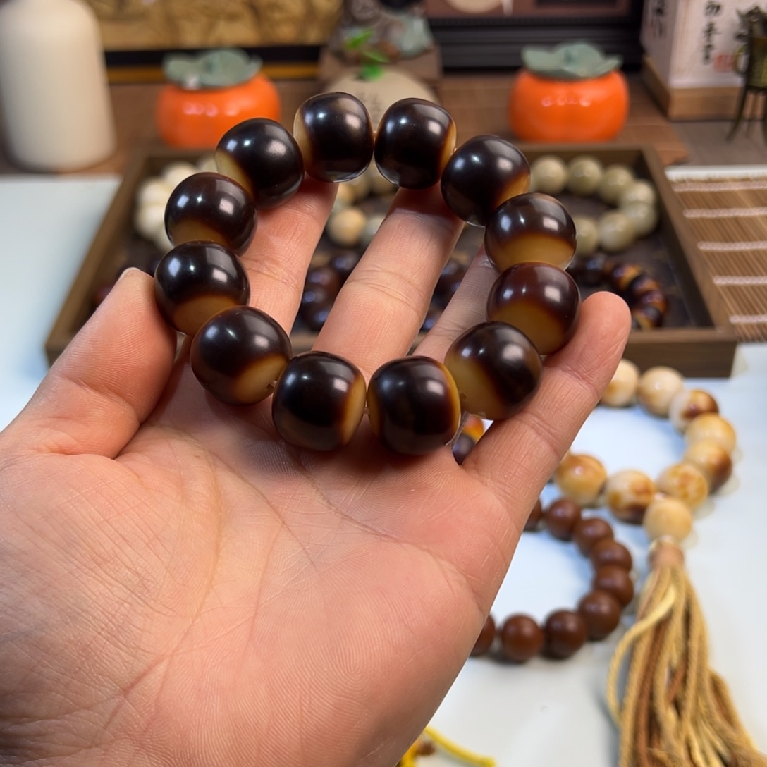 秋***泥菩提根/象牙果吊坠聚宝盆19mm（微瑕）