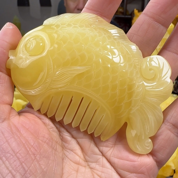 未镶嵌蜜蜡珠宝奇石