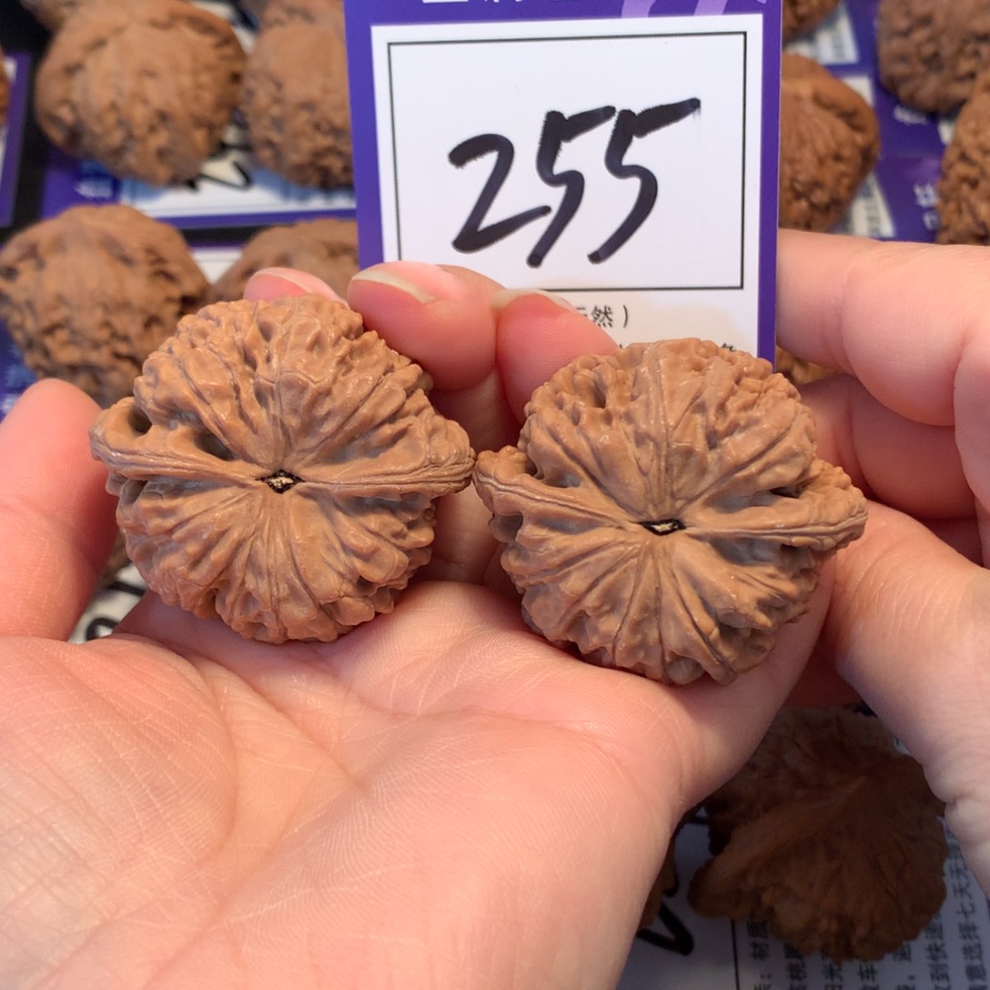 B***i把件文玩核桃255官帽4.3