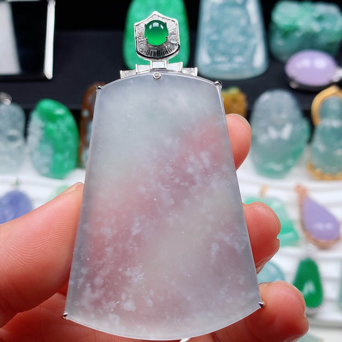 翡翠颈饰未镶嵌冰木那