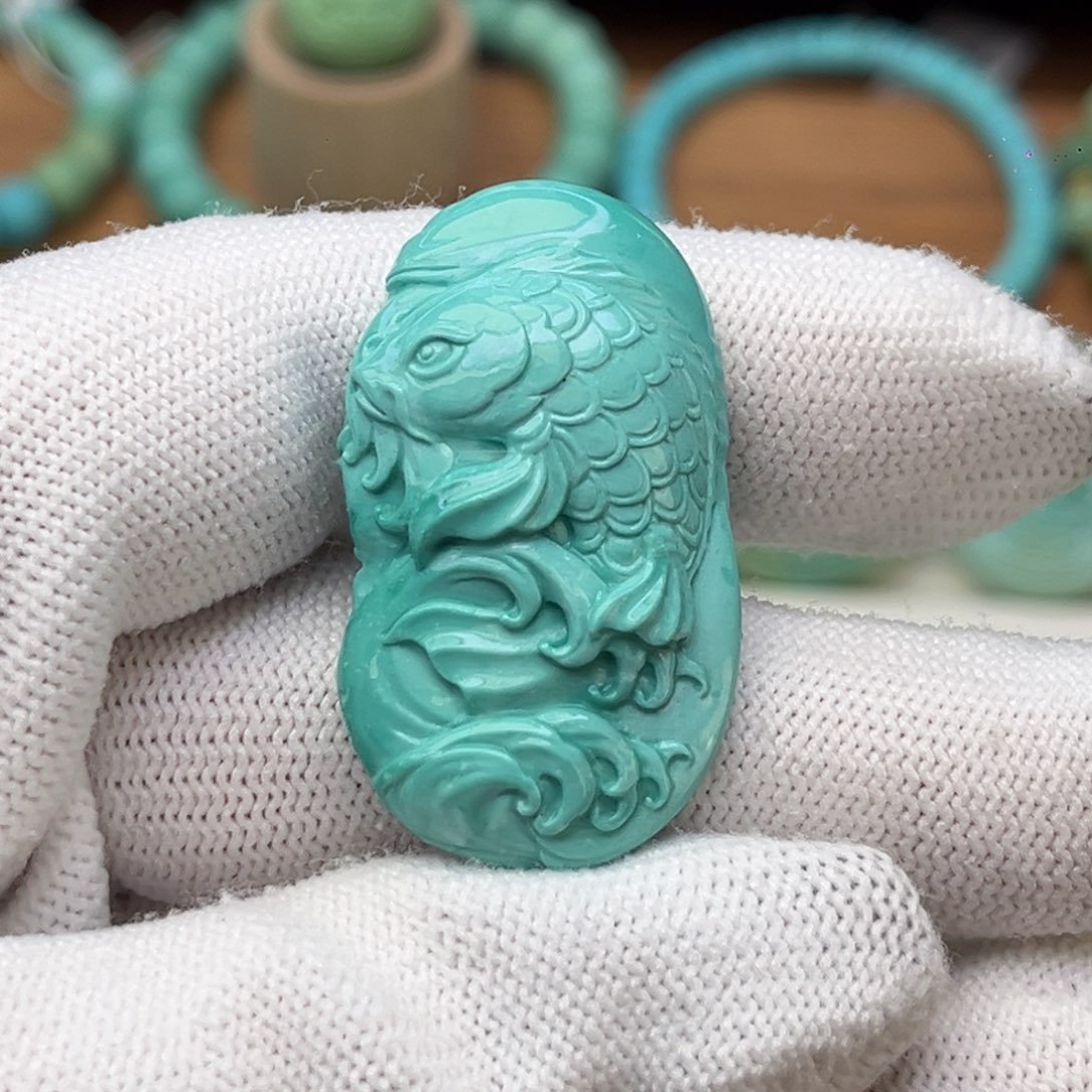 灵***子绿松石未镶嵌珠宝奇石