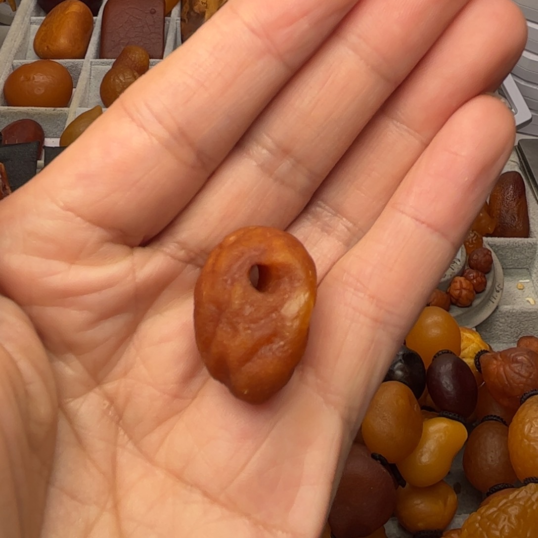 琥珀裸石未镶嵌天然蜜蜡吊坠