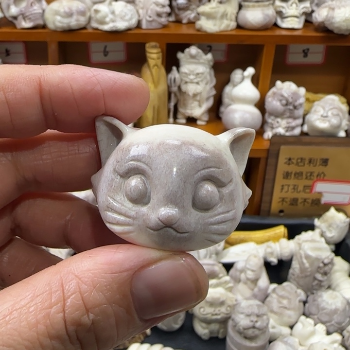 皮质非金属配饰鹿角雕刻猫头