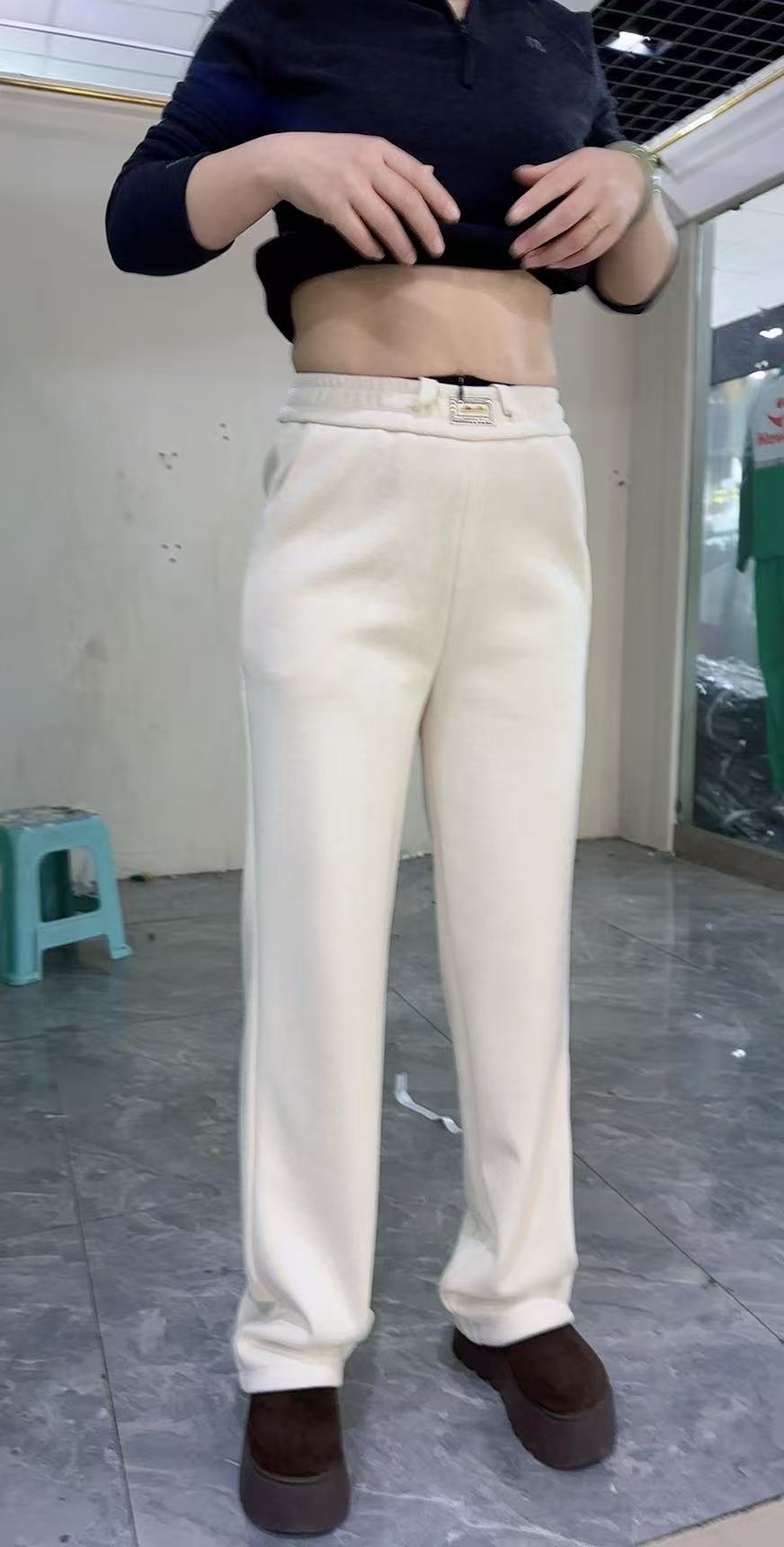 新款百搭显瘦休闲裤7628