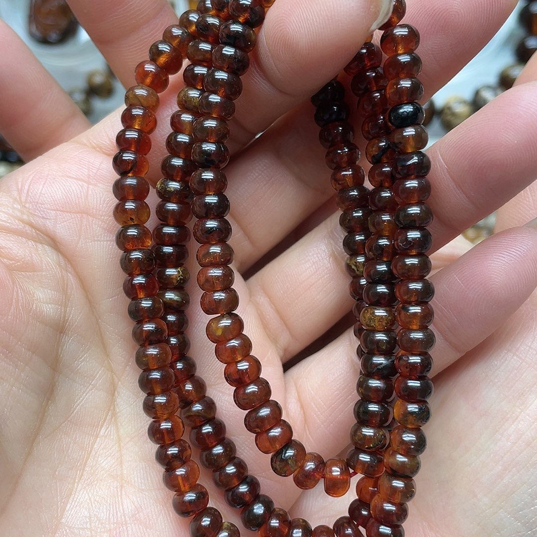 琥珀未镶嵌裸石抚顺琥珀6+108