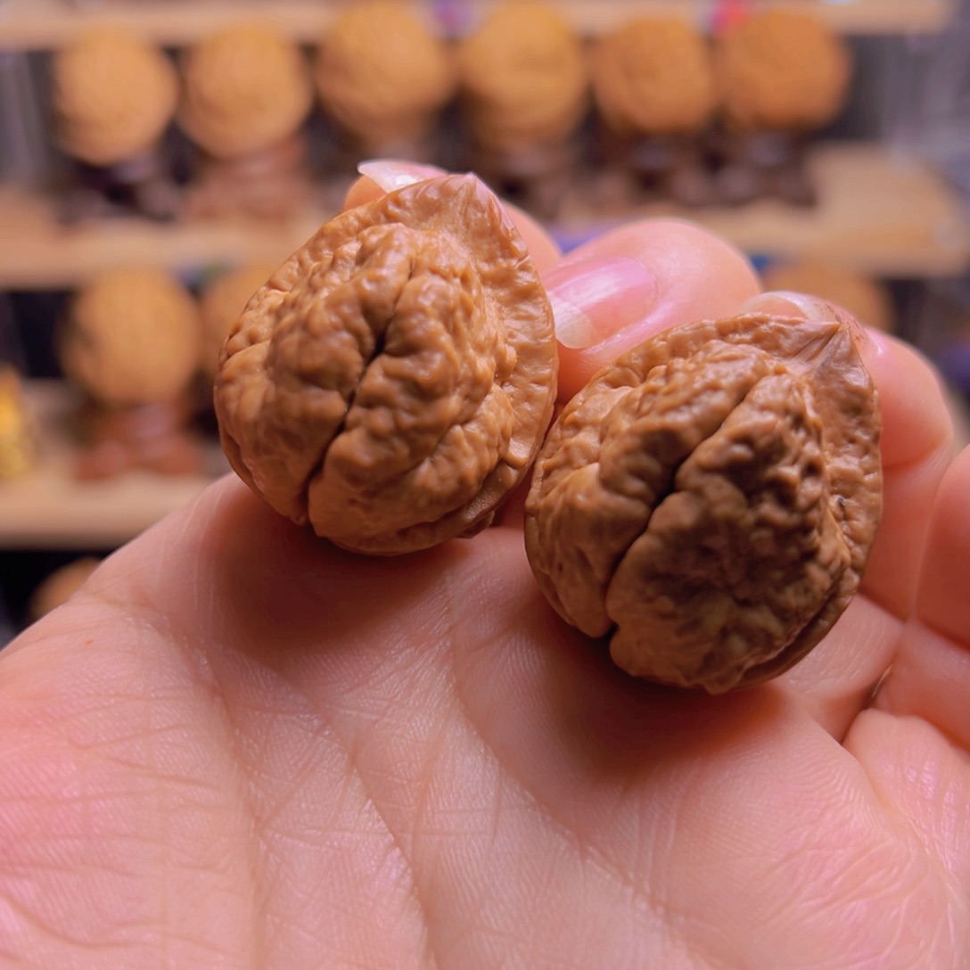 文玩核桃吊坠8w羊头蟾33尺