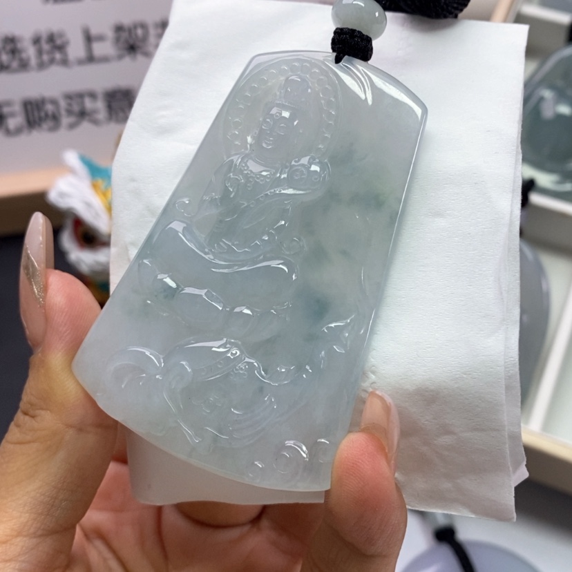 【闪购商品】翡翠颈饰未镶嵌翡翠
