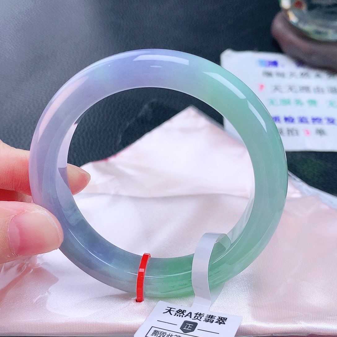 未镶嵌手镯翡翠54冰春彩