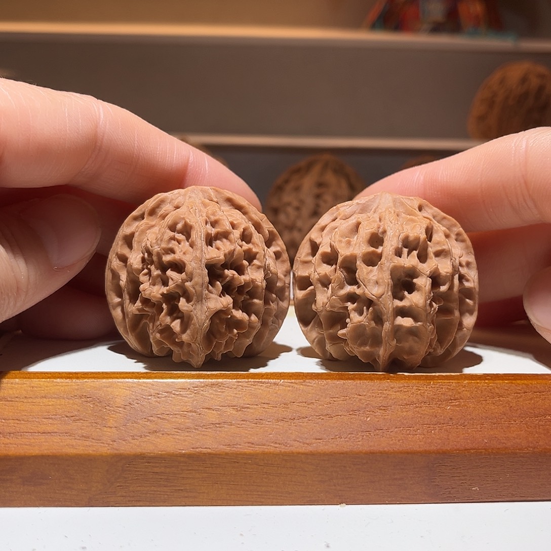 文玩核桃吊坠38精品敬配苹果……