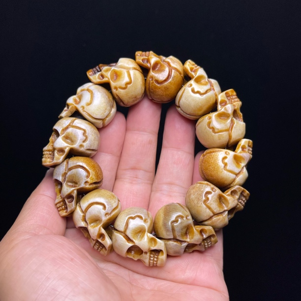 规格2.3 养殖老鹿角手工雕刻骷髅手串 男女同款 