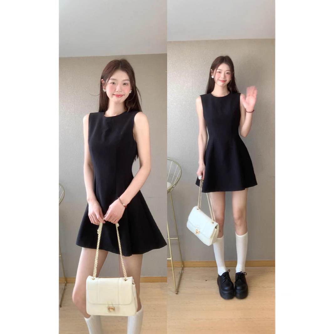 夏季法式赫本风黑色无袖连衣裙收腰a字短裙女夏季赫本掐腰裙子