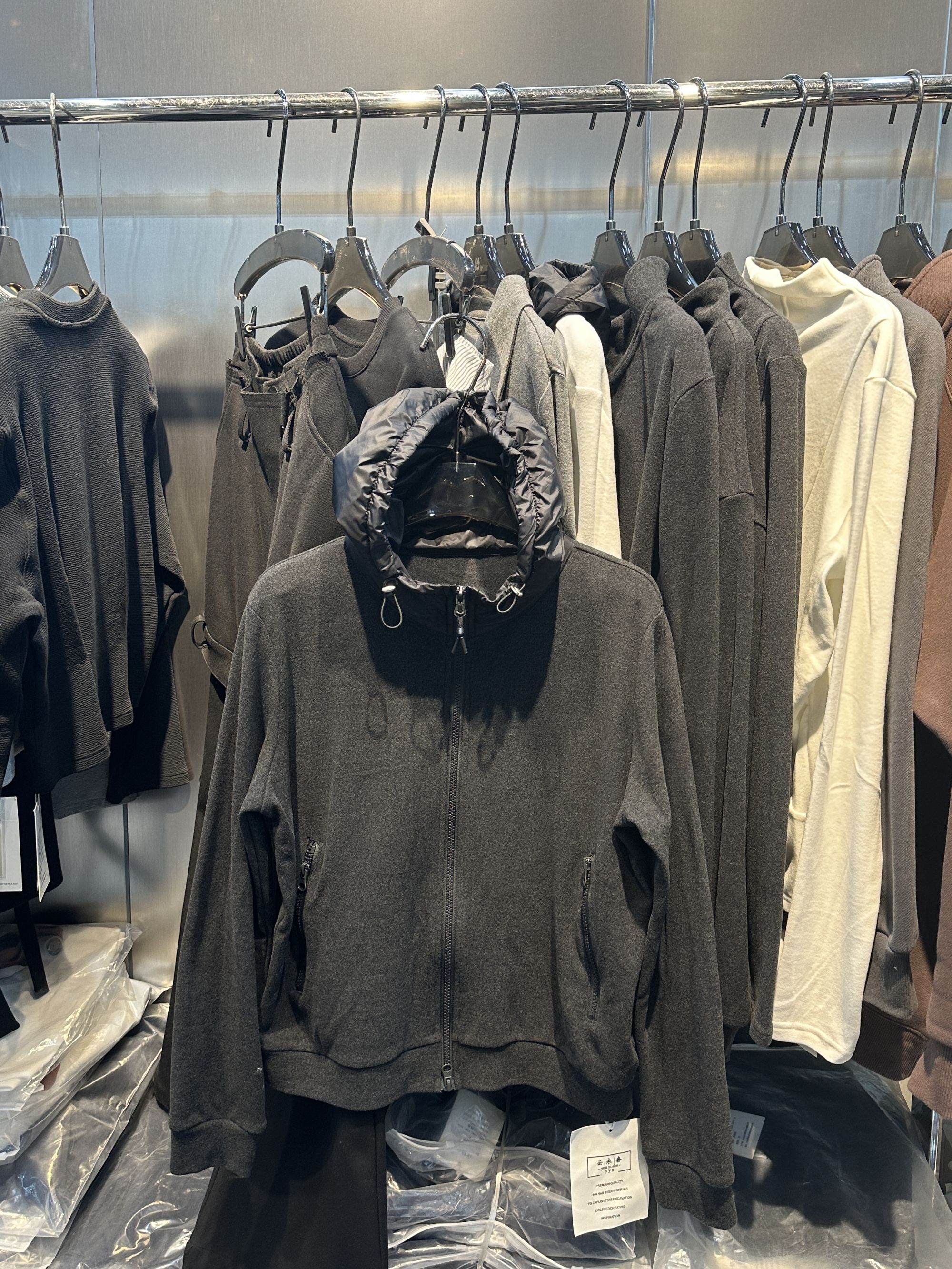 Z.X   双头拉链双面绒拼接连帽小开衫  8680（C3）