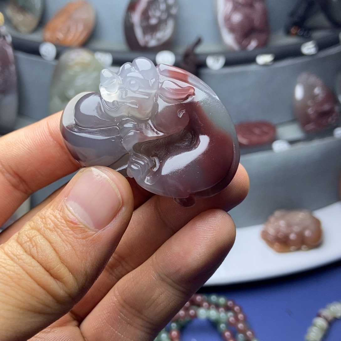 玛瑙/玉髓未镶嵌颈饰