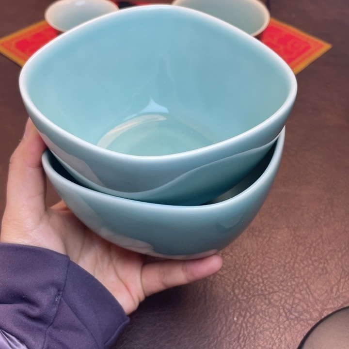 青瓷哈哈哈就哈哈哈哈哈哈哈