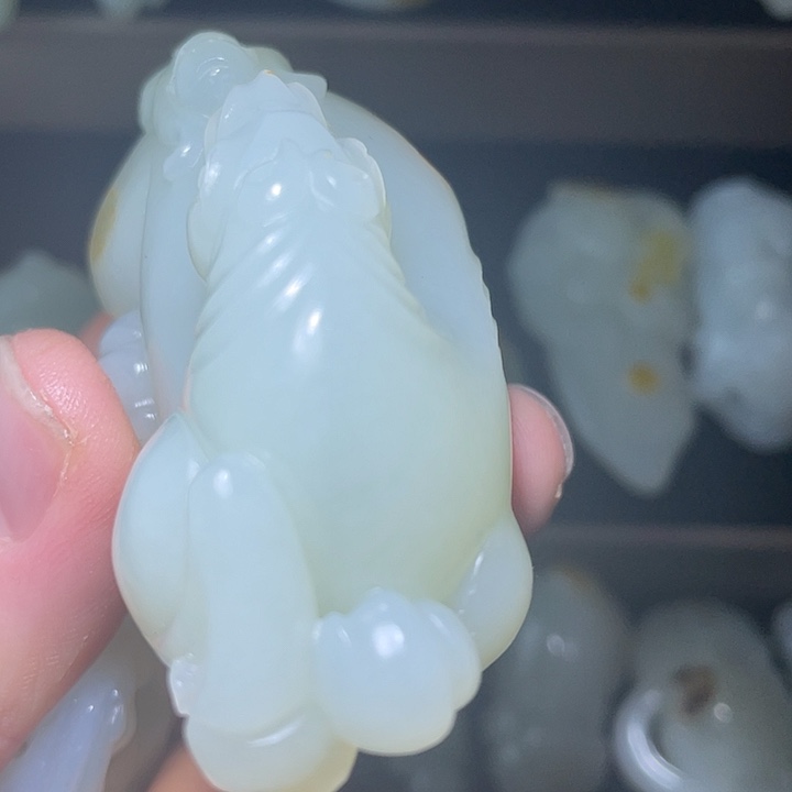 ,***_和田玉未镶嵌车挂