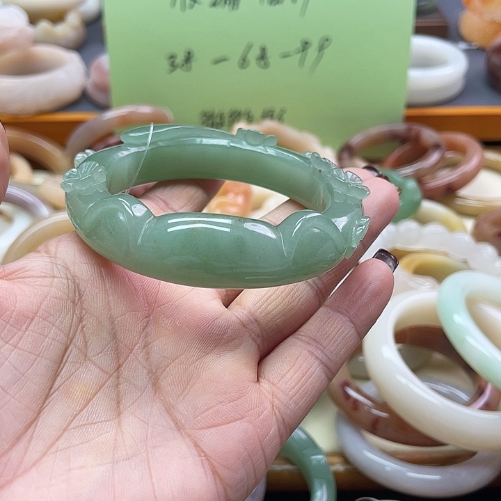 未镶嵌石英岩玉珠宝奇石夢****