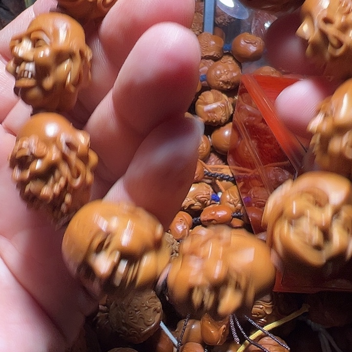 在***辞手串/手链橄榄核2.2须派罗汉