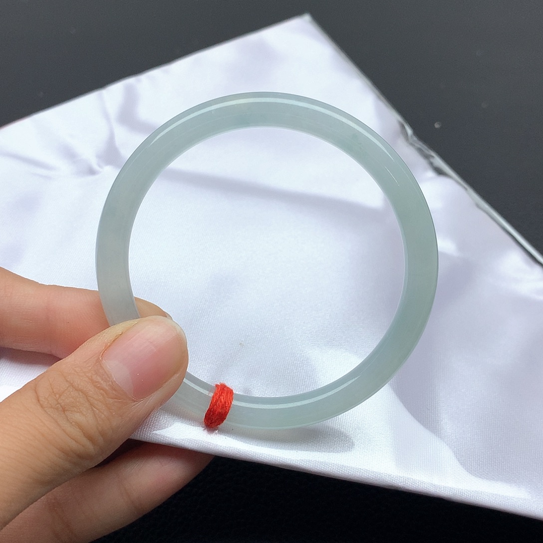 翡翠未镶嵌手镯54圆条