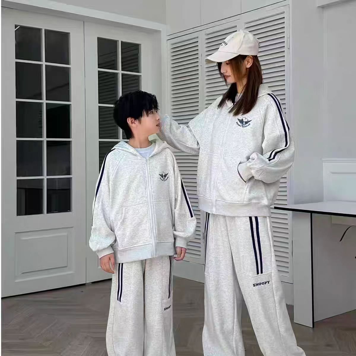 T403 亲子装男童女童儿童秋季运动套装休闲两件套纯色百搭阔腿裤