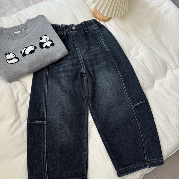 儿童竖线兜加绒牛仔裤8117