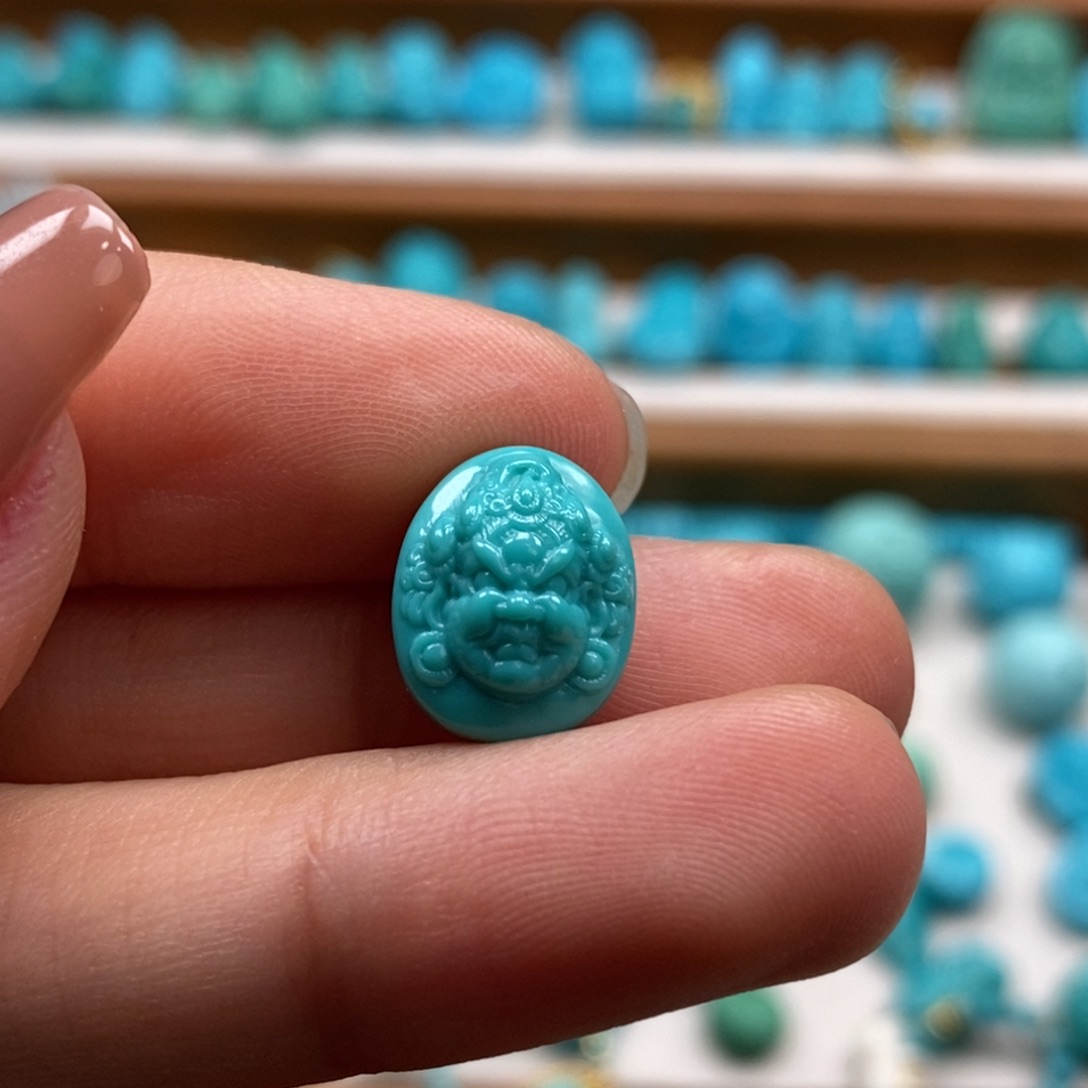 绿松石颈饰未镶嵌