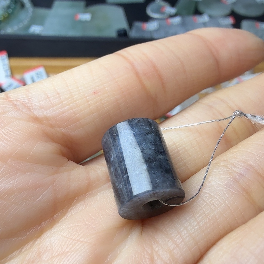 翡翠未镶嵌颈饰天然缅甸翡翠A货