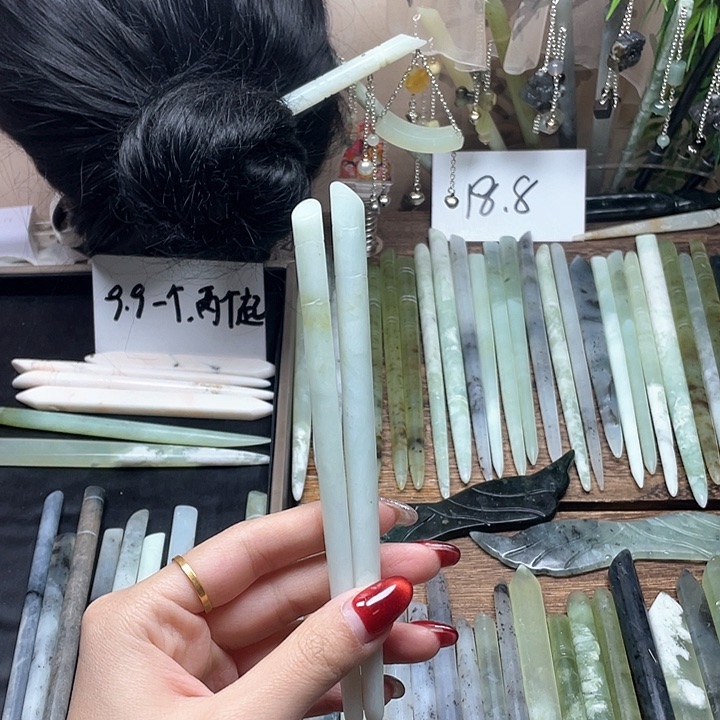 蛇纹石玉发饰合金