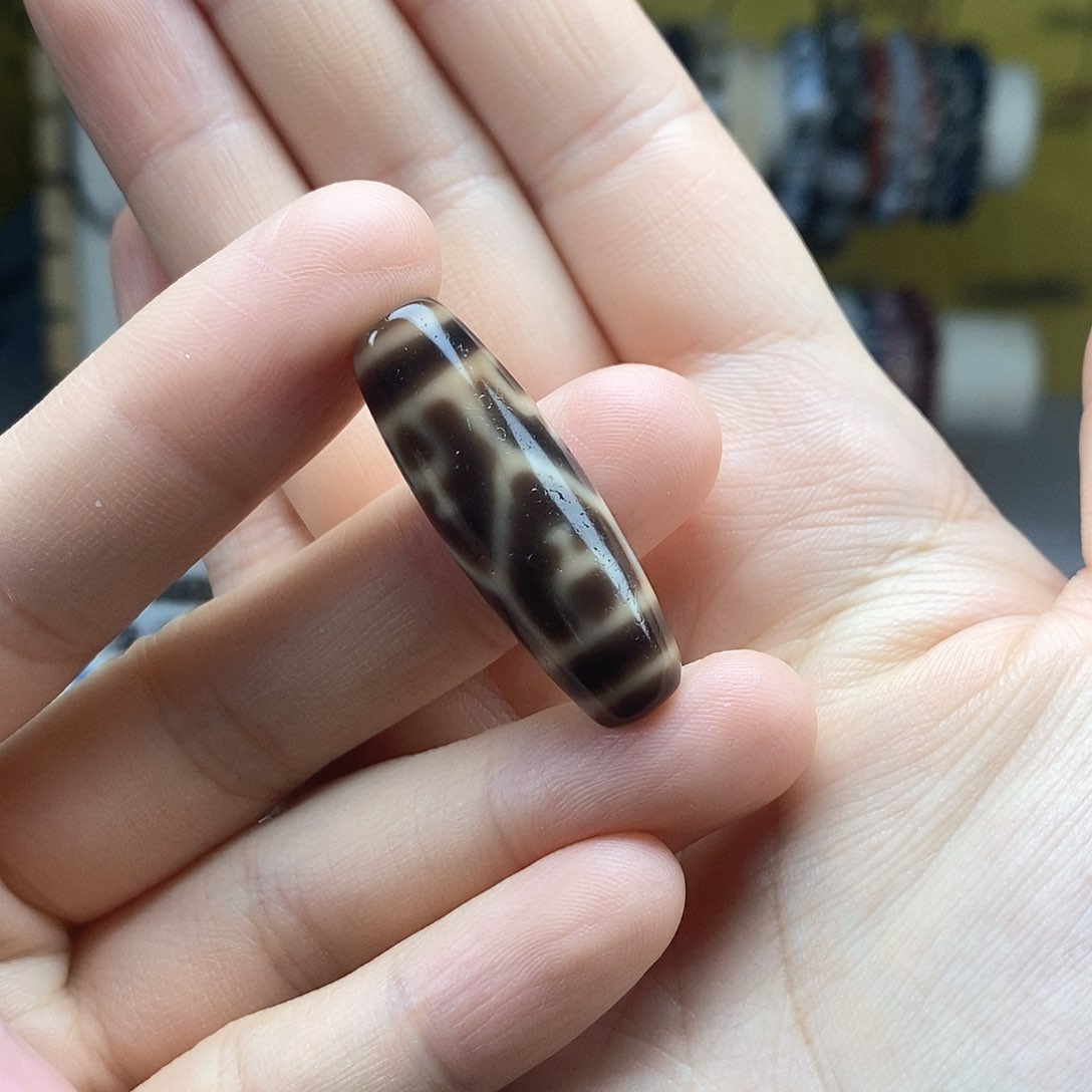 玛瑙/玉髓散珠宝瓶