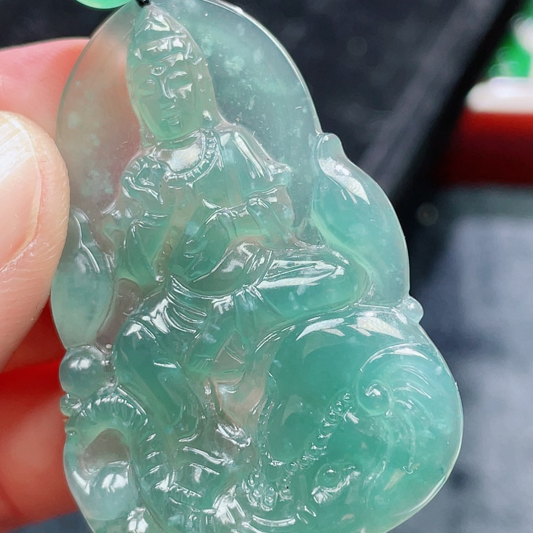 翡翠颈饰未镶嵌13，