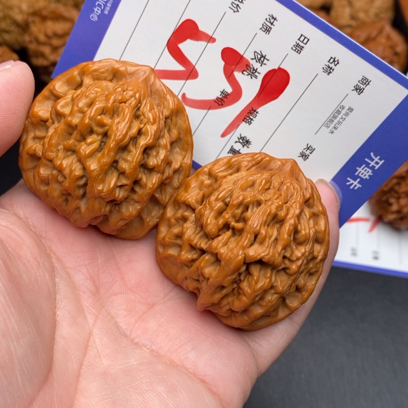 【闪购商品】文玩核桃把件虎头