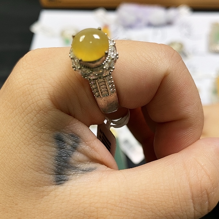 【闪购商品】未镶嵌手镯翡翠