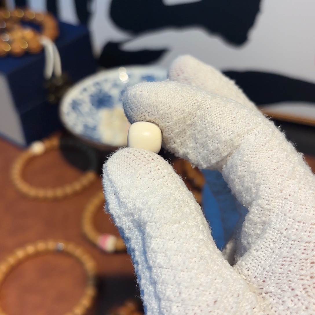 A***r猴头核桃吊坠猛犸