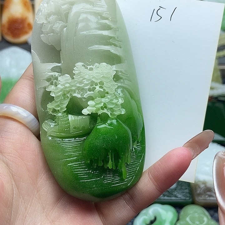 颈饰未镶嵌和田玉