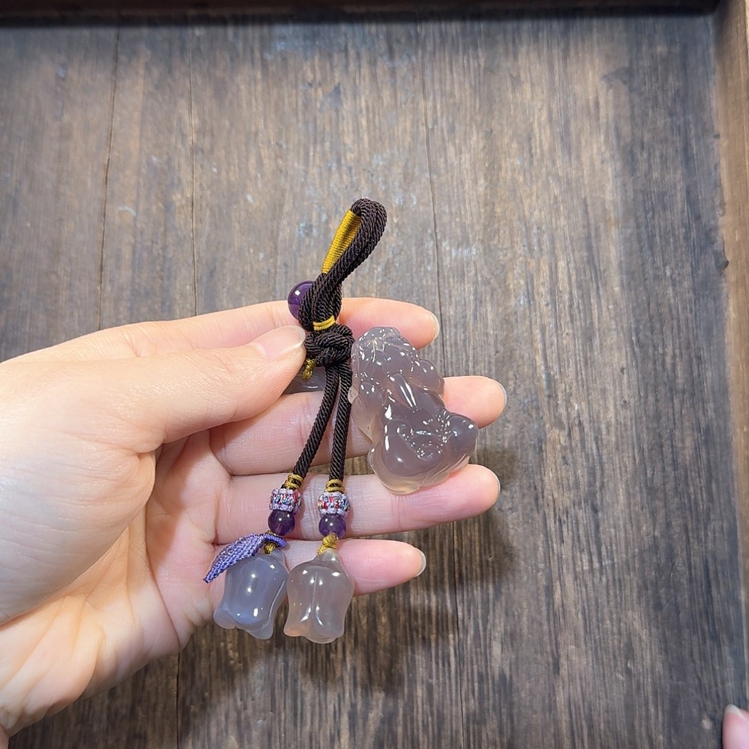 玛瑙/玉髓挂件未镶嵌M*