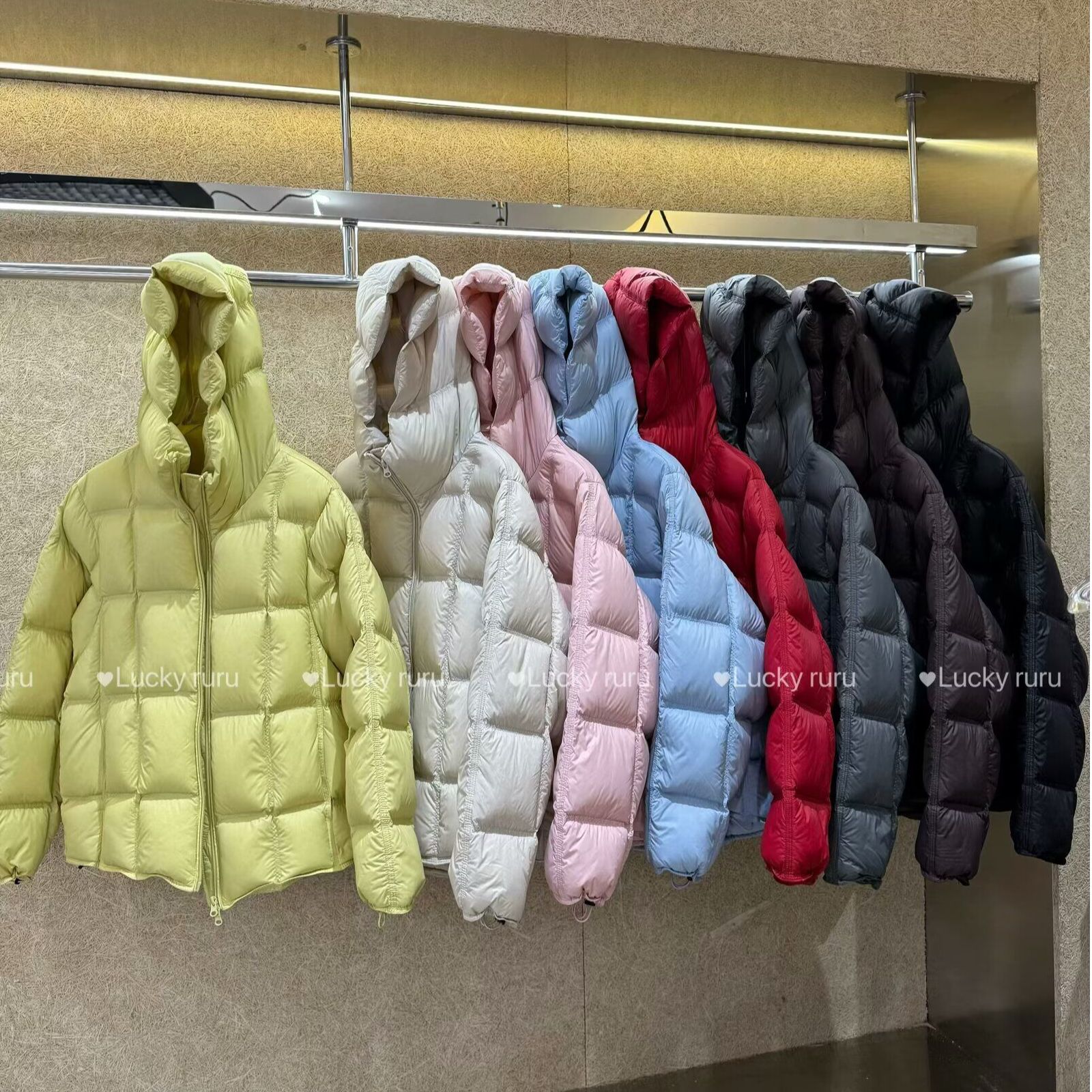 【lucky】欧货方格连帽羽绒服女短款2025年新款时尚显瘦休闲外套