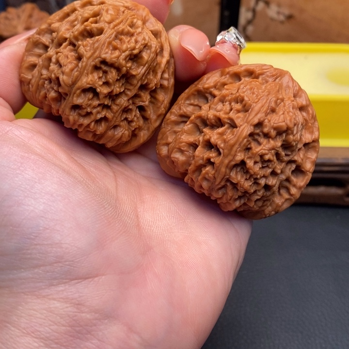 把件文玩核桃085三角疆45全品