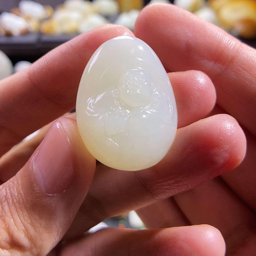 和田玉颈饰未镶嵌