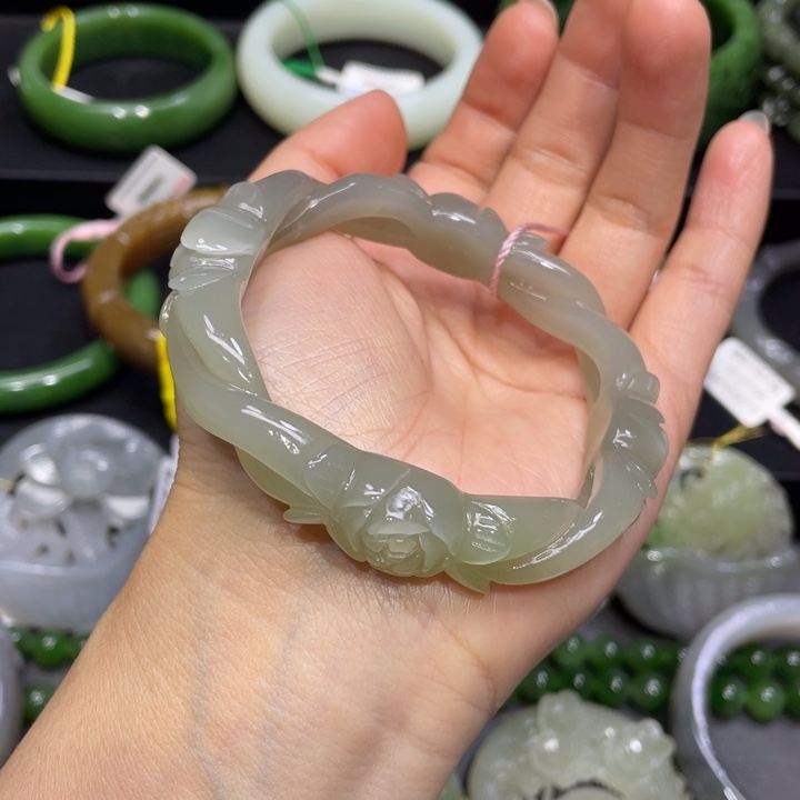 和田玉手镯54+圈口 编号44未镶嵌