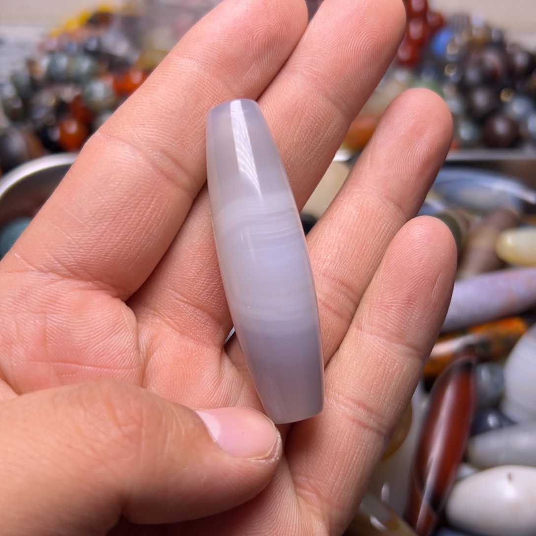 玛瑙/玉髓颈饰合金