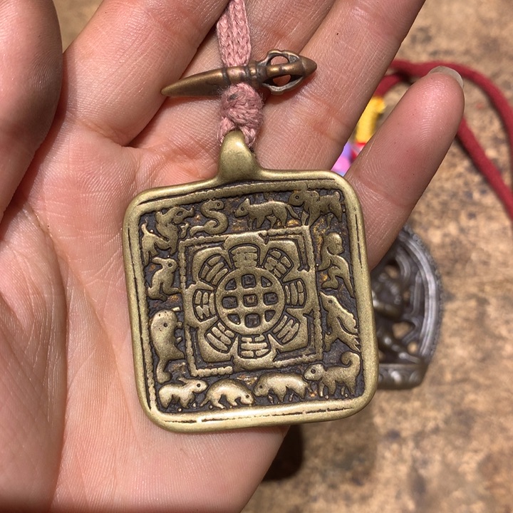 琉璃颈饰喜欢的朋友