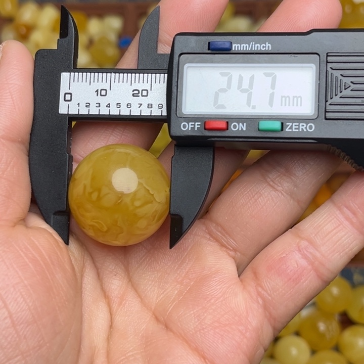 一****蜜蜡未镶嵌珠宝奇石天然蜜蜡散珠微瑕