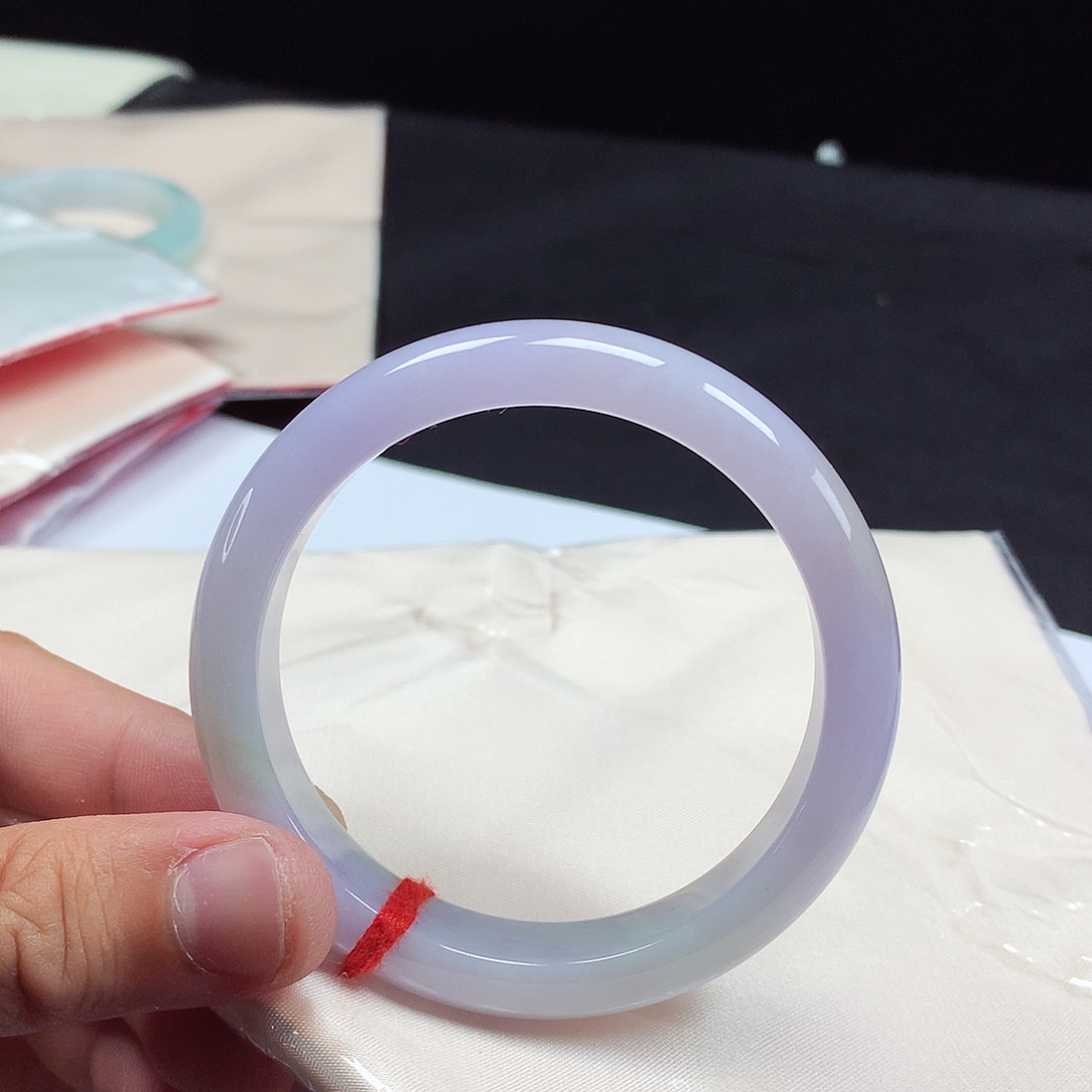 翡翠手镯未镶嵌56正圈